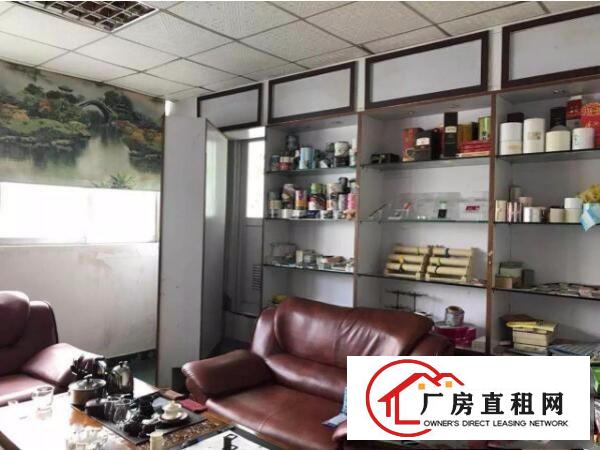 
上雪工业园带装修1300平厂房招租