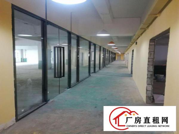 
出租龙岗区坂田厂房可分租，可接受预定。