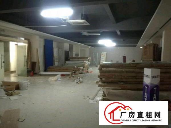 
出租龙岗区-坂田1200平米厂房41000元/月