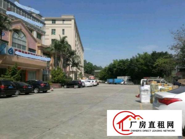 
出租龙岗区-坂田1200平米厂房41000元/月
