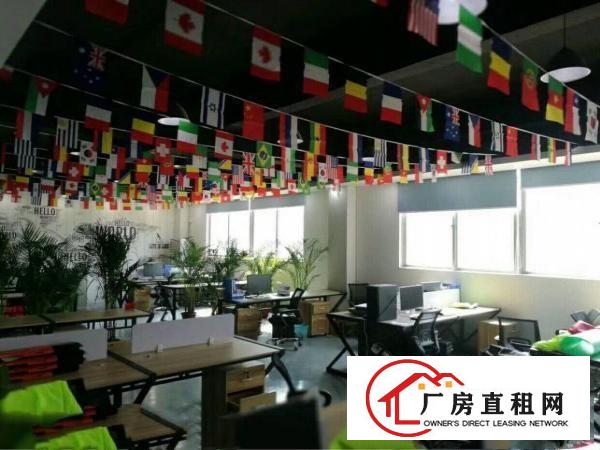 
坂田上雪科技园三楼整层1280平