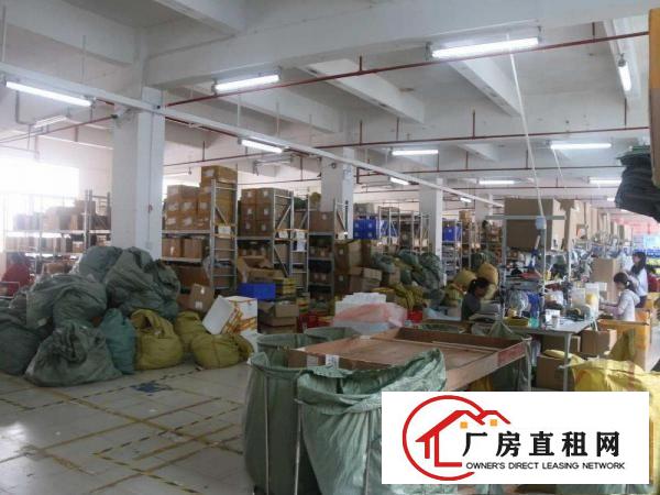 
坂田华为附近1100平米厂房仓库转租