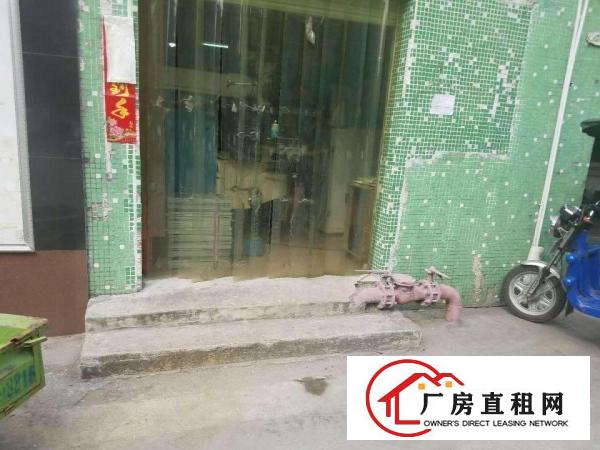 
坂田地铁口便宜的厂房出租大小可分（办公，仓储，加工，汽修）