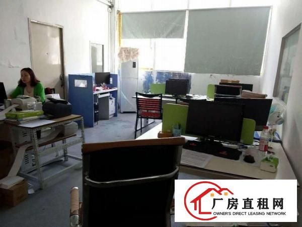 
龙岗五和地铁口新出楼上精装办公厂房310平出租