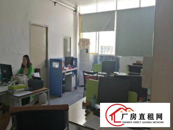 
龙岗区五和地铁站附近310平标准厂房招租