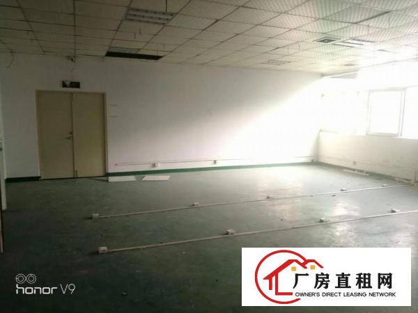 
坂田五和地铁口700厂房出租