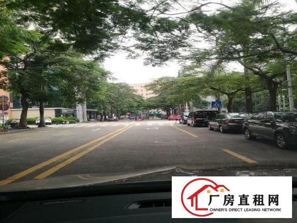 
龙壁工业城厂房出租整层2460平米