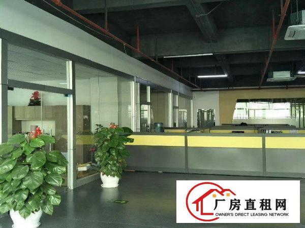 
华为边厂房出租2480平米带精装修