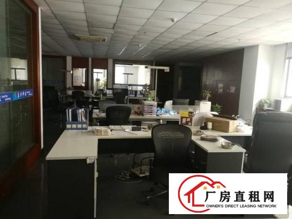 
坂田上雪科技园精装厂房仓库2000平米一二楼可分租