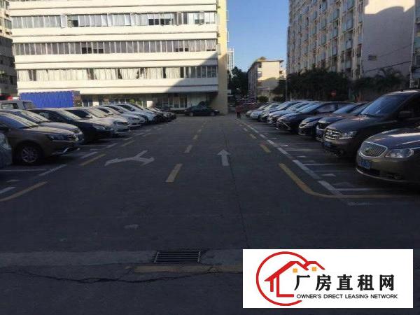 
坂田五和地铁龙壁工业区带装修厂房2000平方米出租