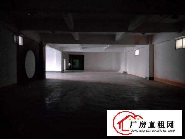 
坂田靠近地铁站新出1200平米厂房出租