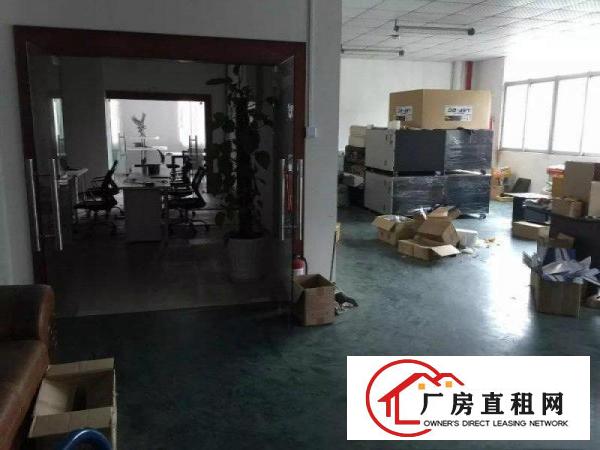 
地铁口带装修办公厂房仓库大小面积招租