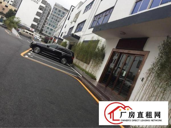 
五和地铁楼上一楼厂房仓库出租实图拍摄可分租