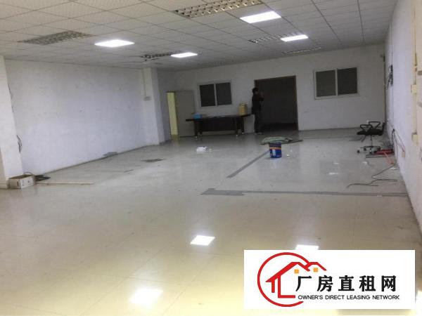 
坂田杨美地铁口办公厂房出租，带装修