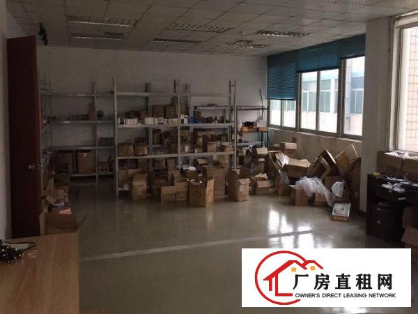 
出租龙岗区平湖华南城富民工业区厂房全新装修