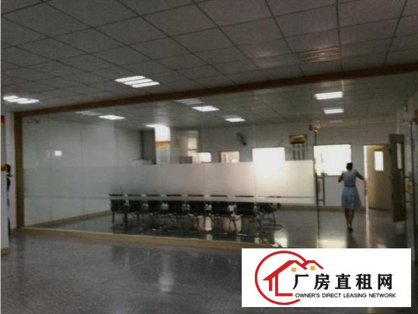 
近大洋田一楼1400平方带装修厂房出租，可分租
