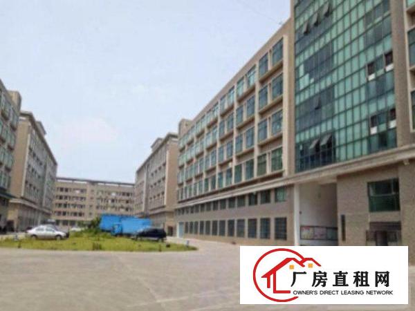 
平湖好万年标准厂房一楼2100平水电齐全空地大交通方便