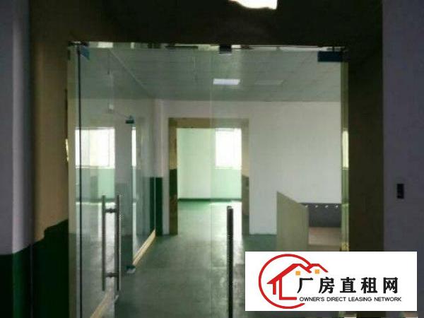
平湖华南城旁精品三层独院3200平方米出租
