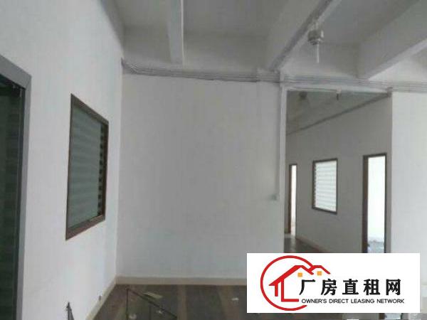 
平湖华南城旁精品三层独院3200平方米出租
