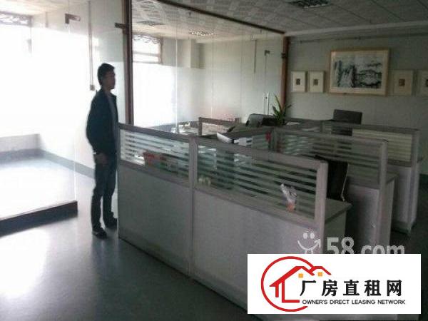 
平湖荔园市场附近精装修一楼纯办公室出租100平150平