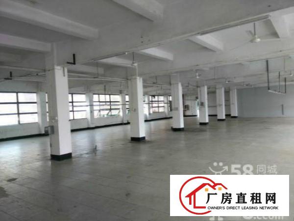 
平湖华南城附近新楼上精品厂房出租550平方起