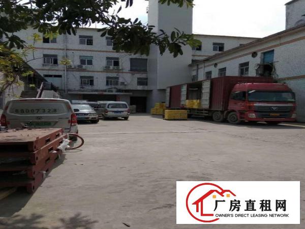 
平湖良安田高速路口原房东2180平一楼出租，合同期长
