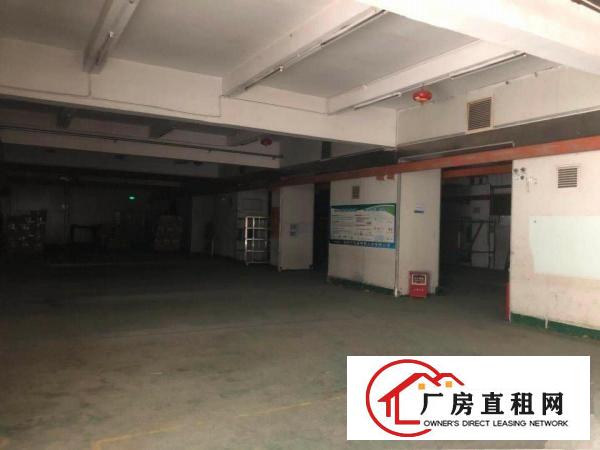 
出租龙岗区平湖辅城坳一楼厂房出租