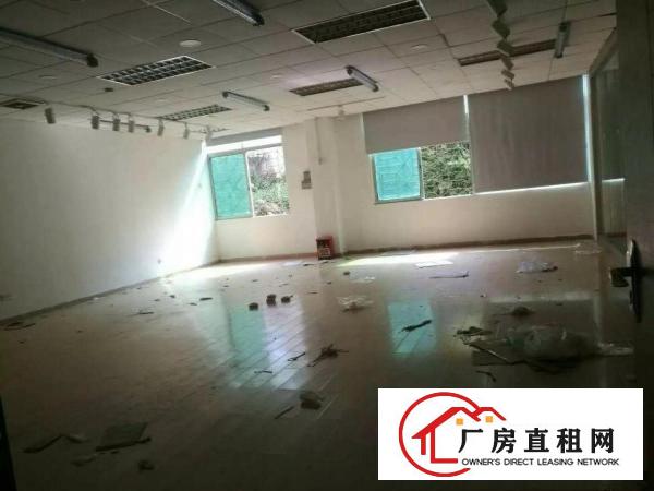 
平湖上木古新出3楼200平方厂房急租