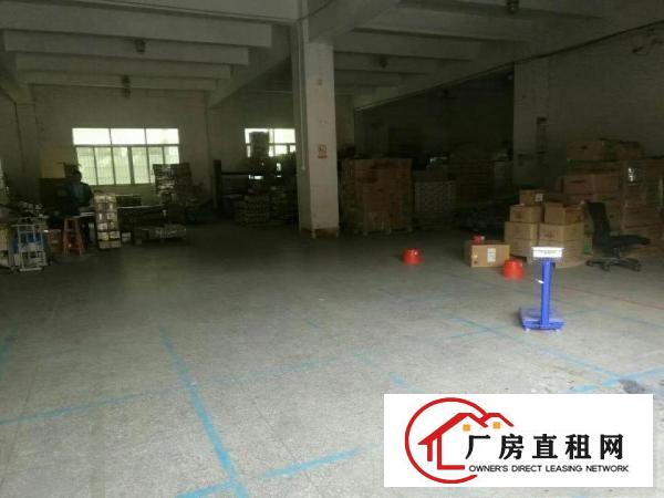 
平湖上木古新出3楼1200平方厂房急租