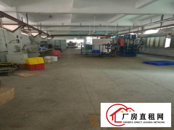 
深圳平湖工业园一楼实际面积1400平方，0公摊