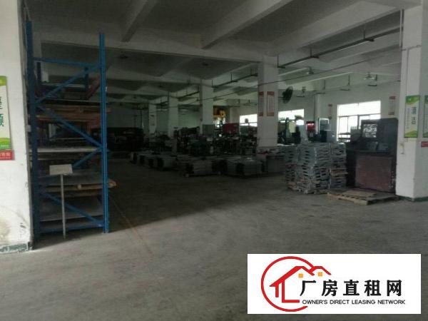 
深圳平湖工业园一楼实际面积1400平方，0公摊