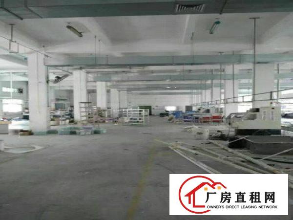
平湖鹅公岭凤门工业园一楼1000平米原房东直租