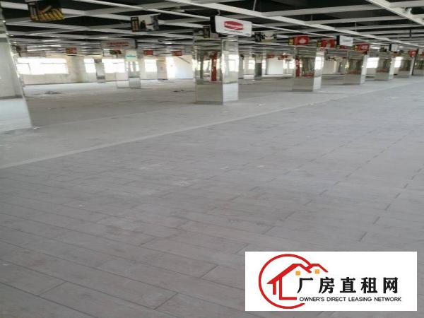 
平湖大街边独门独院分租3400平方，急急租