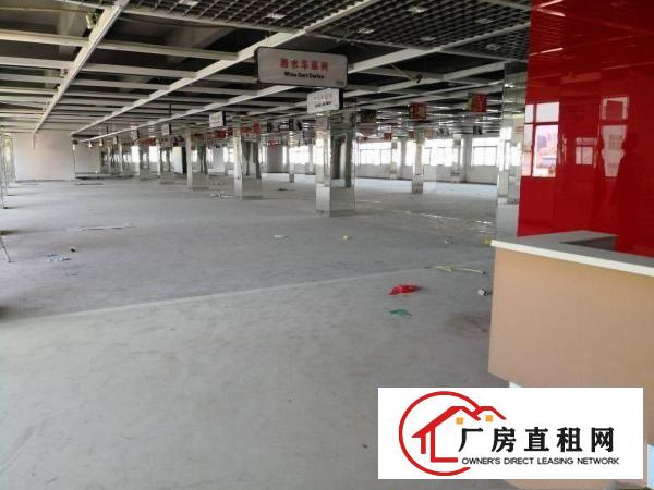 
平湖大街边独门独院分租3400平方，急急租
