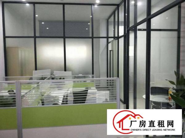 
平湖华南城附近电商产业园5000平电商办公仓库急租
