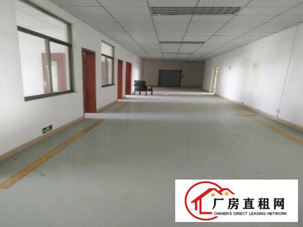 
平湖华南城小独院2500平米出租急急急