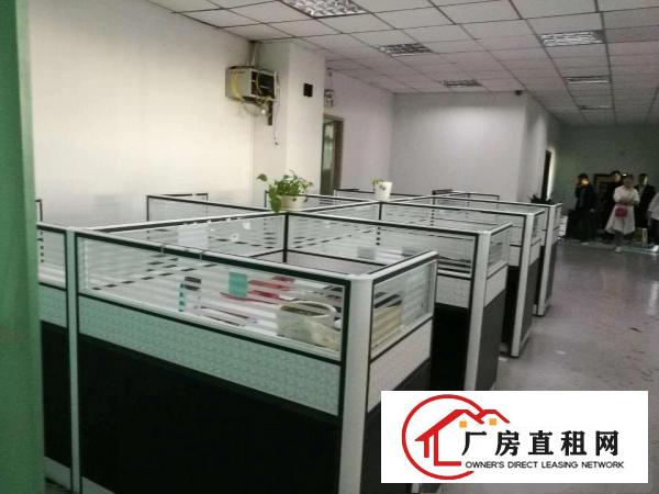 
平湖富民工业区新出2楼2000平方厂房急租