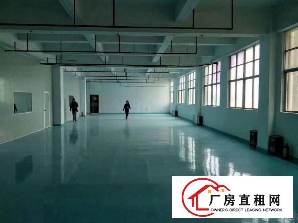 
平湖华南城附近独院二三楼厂房1500平方带装修急租