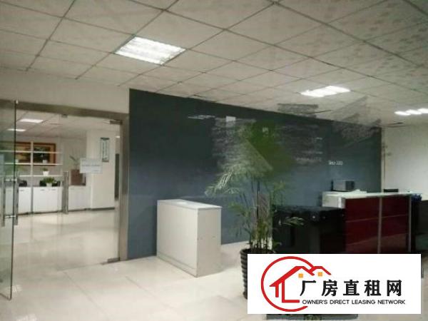 
龙岗坪地新出精装修5.5米高一楼标准厂房1250