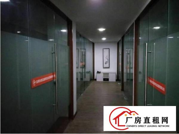 
坪地坪西新出400平精装办公室14块