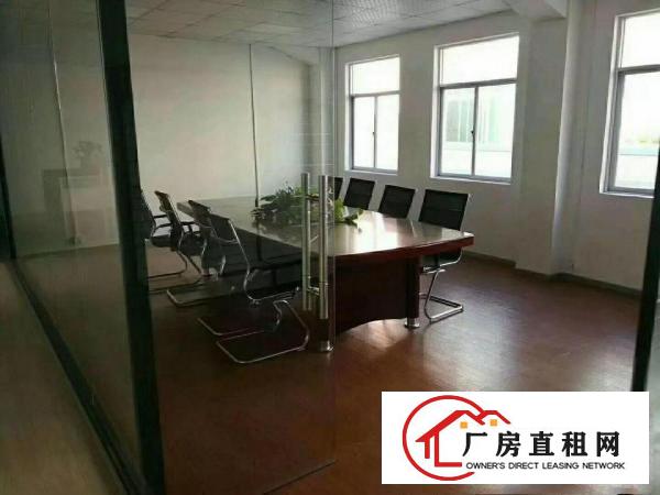 
坪地中心地段新出小独院2800平米