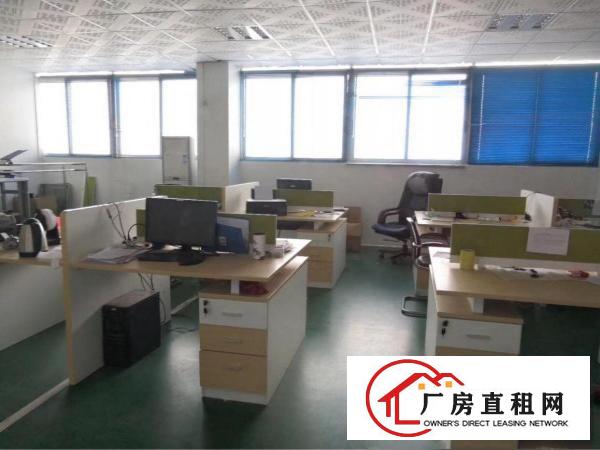 
富地岗高速路旁独院厂房5500平招租空地超大