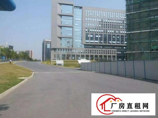 
出租坪地工业区独门独院厂房5000平可分租交通方便