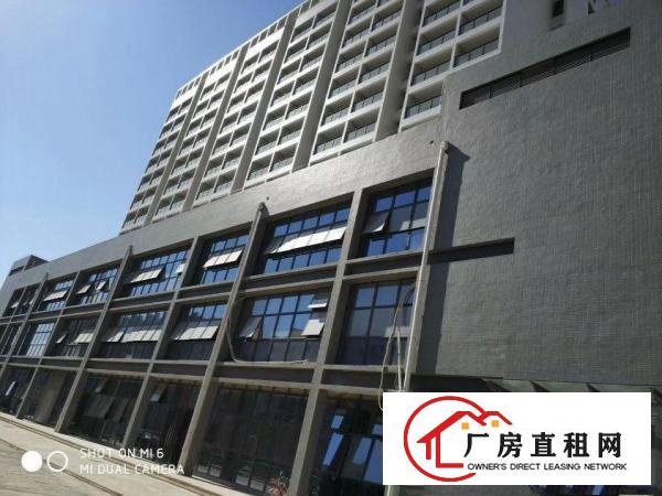 
龙岗坪地红本厂房16万平米带装修出租，可分租