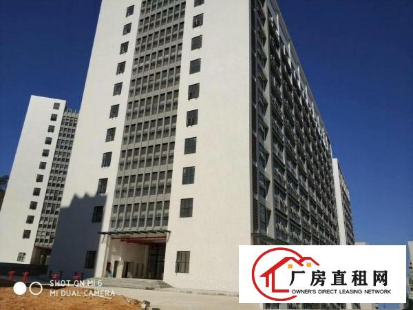 
龙岗坪地红本厂房16万平米带装修出租，可分租