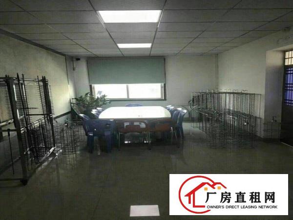 
龙岗区坪地国际低碳城3千平方厂房出租标准厂房招工容易形象好