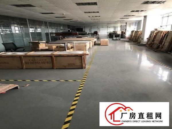 
丹竹头地铁站附近楼上精装办公厂房2000平米26元租