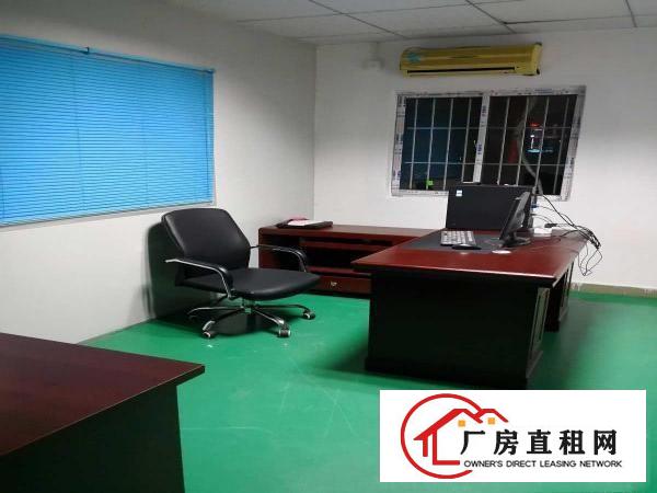 
布吉南岭上李朗工业区千级无尘车间整租或分组或转让，宿舍3间。