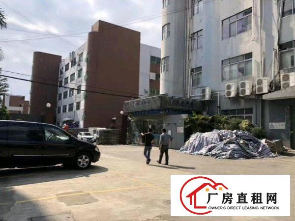 
下水径吉华路恒通公交站厂房1468平米