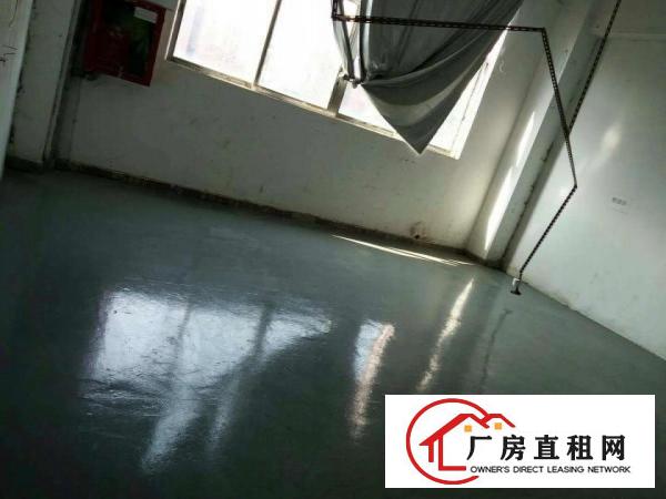 
上李朗现成装修1580平方出租